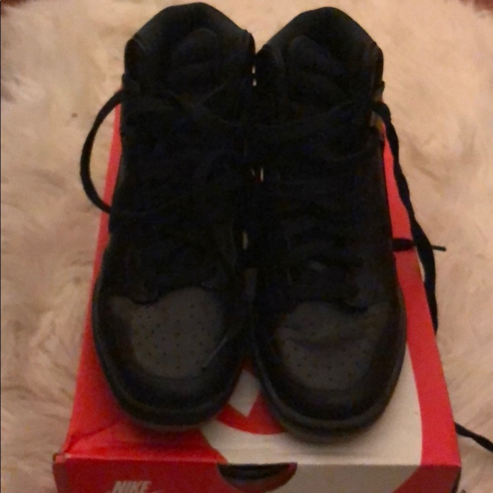 Nike Women Dunk Sky Hi Essentials